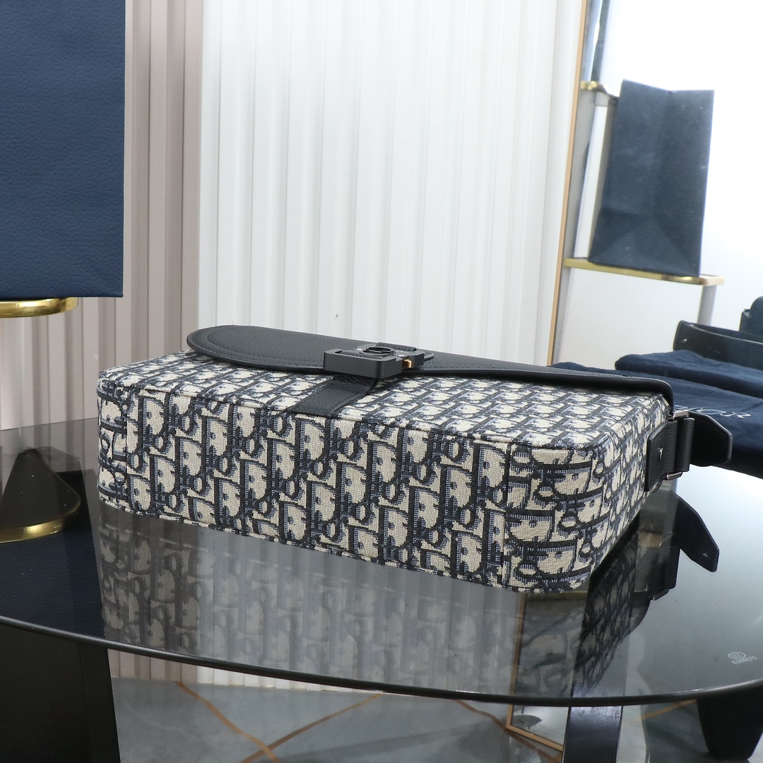 815d89d565e1176e59de1a7b909467eb_1755500228_5462.jpg 815d89d565e1176e59de1a7b909467eb_1755500228_5462.jpg