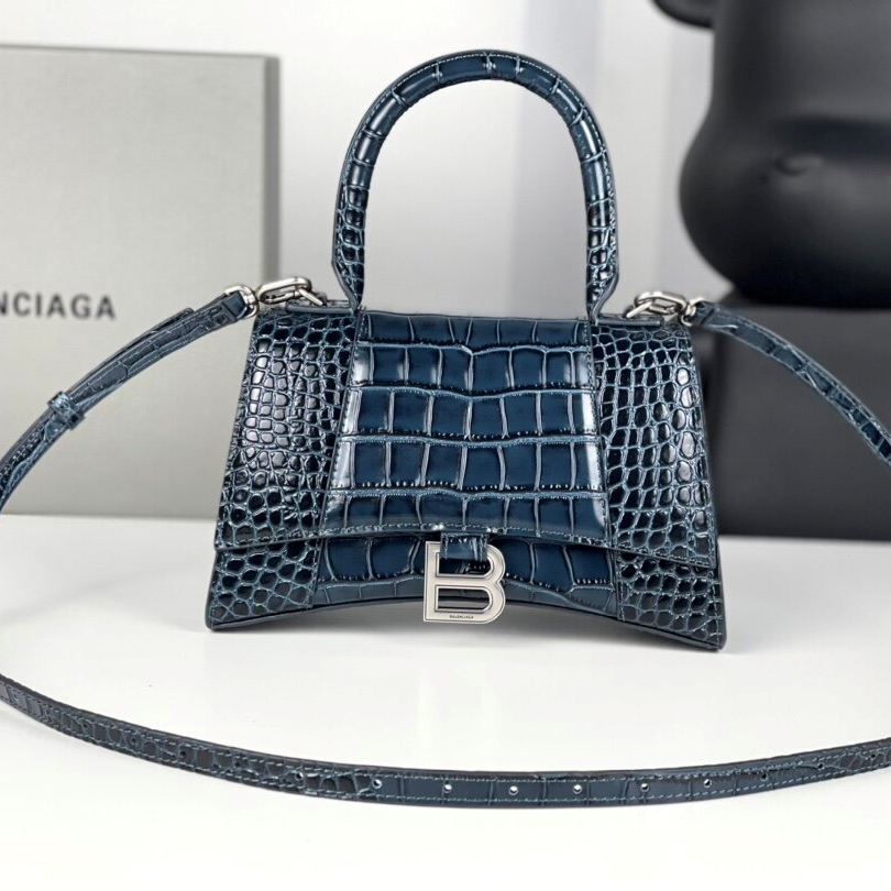 Balenciaga Hourglass S