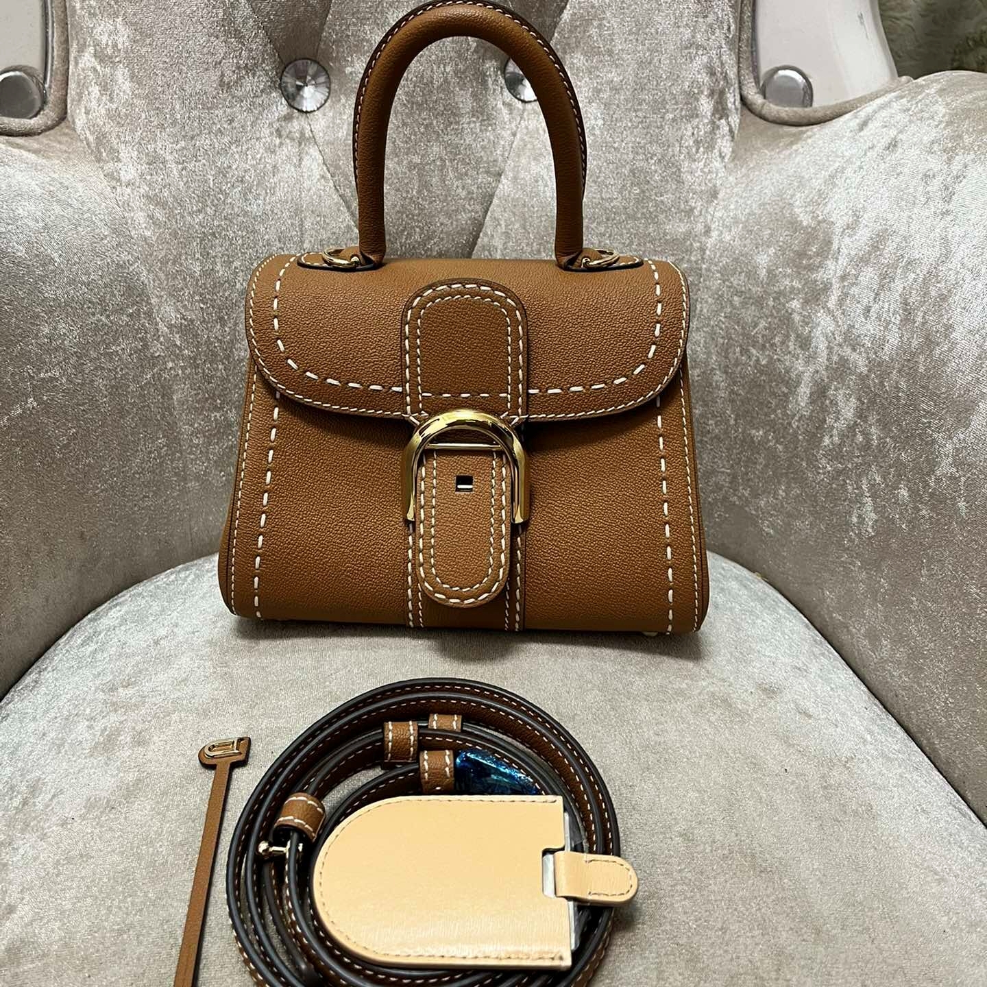 DELVAUX Togo 20cm