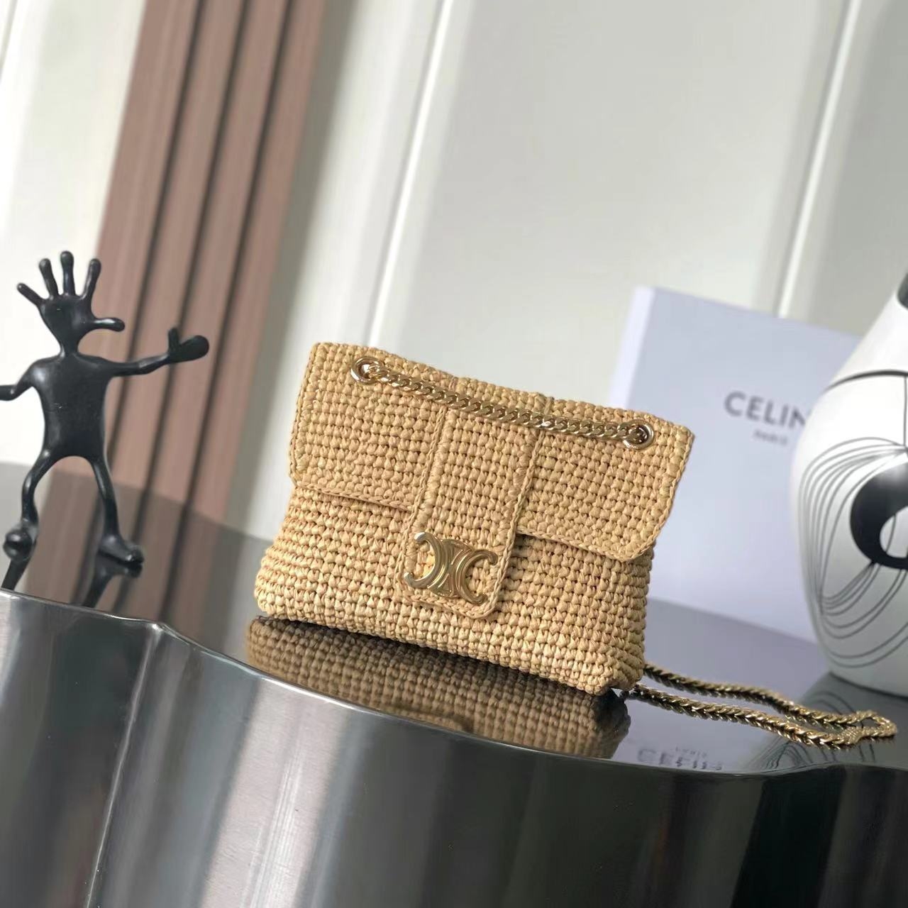 CELINE TEEN VICTOIRE 116593FDU.38NO