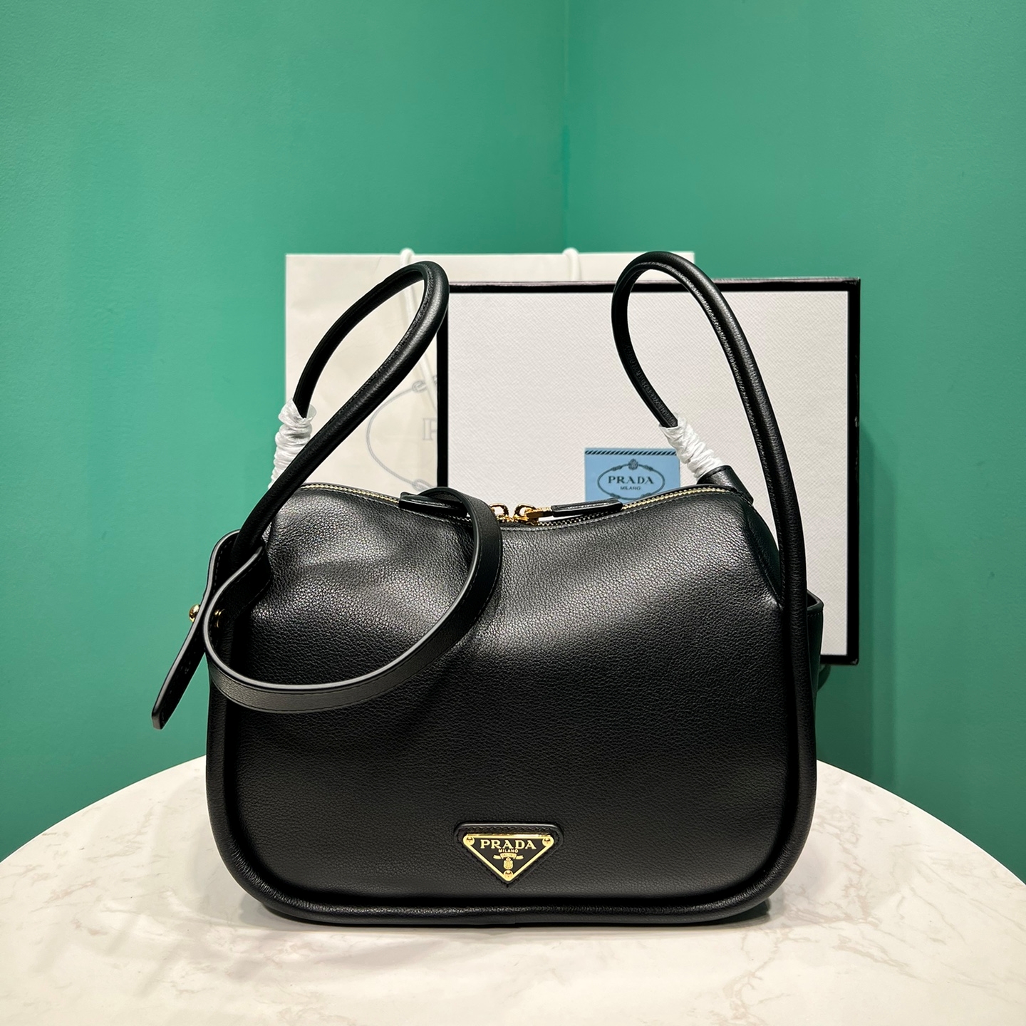 프라다 달링 레더 핸드백