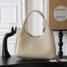 보테가 베네타 캄파나 스몰 인트레치아토 가죽 숄더백